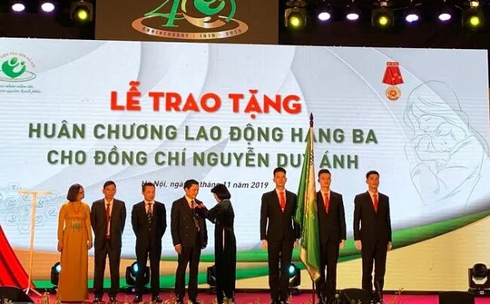 Bệnh viện Phụ sản Hà Nội đón nhận  phần thưởng cao quý