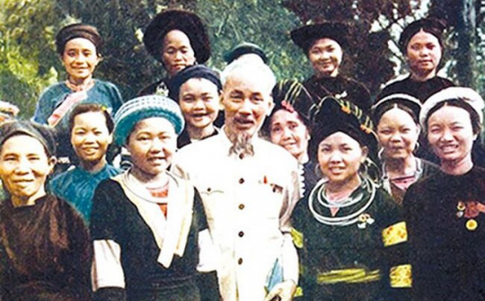 Củng cố, phát triển khối đại đoàn kết toàn dân tộc hiện nay theo tư tưởng Hồ Chí Minh