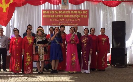 Tưng bừng ngày Đại đoàn kết toàn dân tổ 11B, thị trấn Sapa