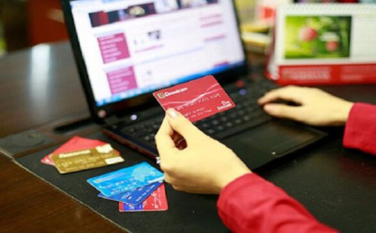 Sẽ phong tỏa tài khoản để lấy lại tài sản cho khách khi chuyển tiền nhầm