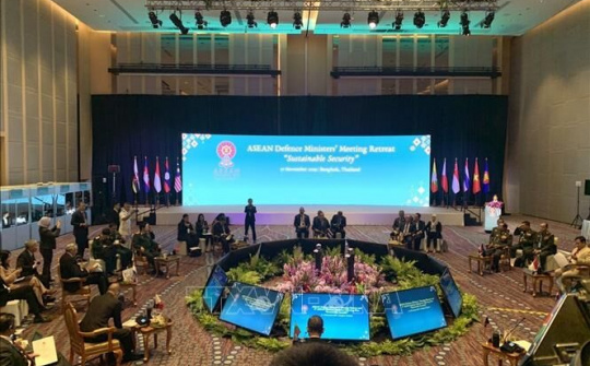 Bộ trưởng Quốc phòng Việt Nam kêu gọi  ASEAN tiếp tục thúc đẩy gắn kết nội khối