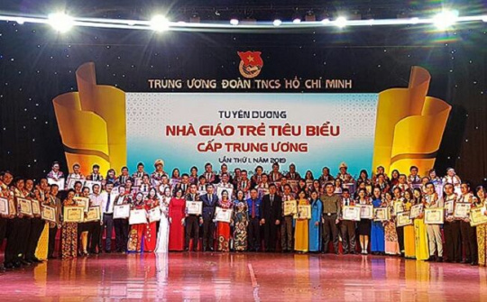 Vinh danh các 'Nhà giáo trẻ tiêu biểu' cấp Trung ương