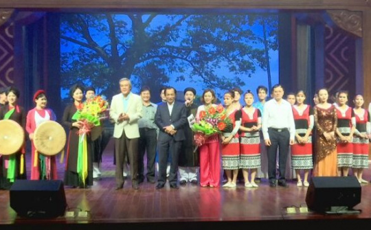 Bắc Ninh - Ninh Thuận tăng cường hợp tác , giao lưu văn hóa nghệ thuật, kinh tế, chính trị.