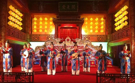 Quảng bá giá trị di sản văn hóa trong phát triển du lịch