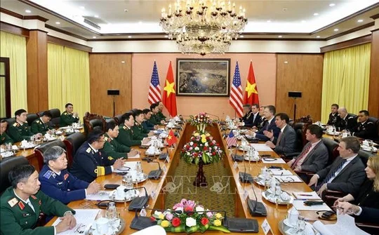 Bộ trưởng Quốc phòng Ngô Xuân Lịch hội đàm Bộ trưởng Quốc phòng Hoa Kỳ
