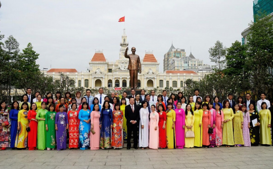 Tôn vinh 50 nhà giáo được trao tặng giải thưởng Võ Trường Toản năm 2019