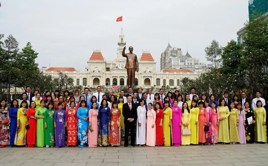Tôn vinh 50 nhà giáo được trao tặng giải thưởng Võ Trường Toản năm 2019