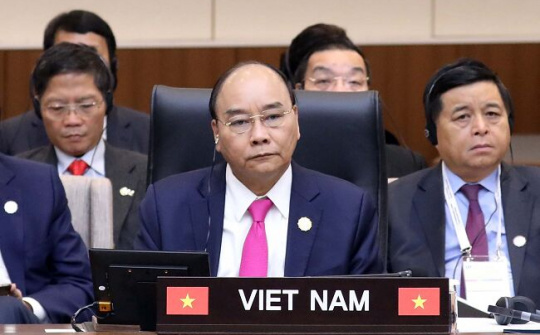 Thủ tướng đề nghị Hàn Quốc tích cực hỗ trợ ASEAN đào tạo nguồn nhân lực chất lượng cao