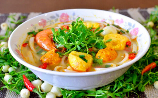 Bánh canh cá lóc Quảng Trị - Ẩm thực độc đáo nơi nắng gió miền Trung