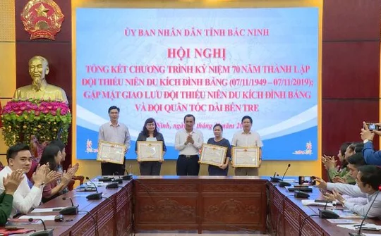 UBND tỉnh Bắc Ninh kỷ niệm 70 năm thành lập Đội Thiếu niên du kích Đình Bảng.