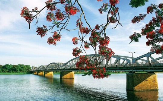 Sông Hương - Biểu tượng cố đô Huế