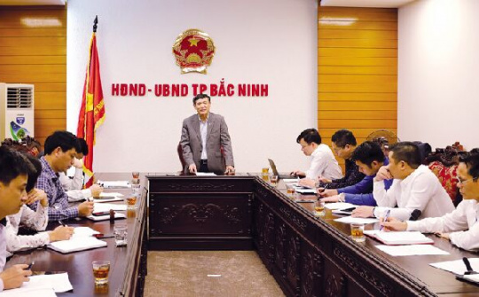 Tỉnh Bắc Ninh họp bàn về tình hình đầu tư xây dựng các bãi đỗ xe trên địa bàn thành phố