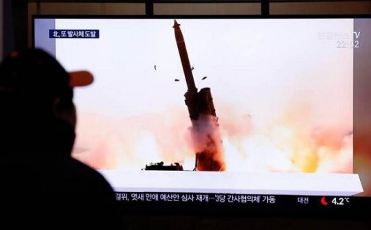 Triều Tiên thông báo thử bệ phóng tên lửa đa nòng siêu lớn, châu Âu yêu cầu 'đàm phán nghiêm túc'