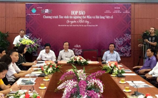 Tôn vinh tín ngưỡng thờ Mẫu và Hội làng Việt cổ