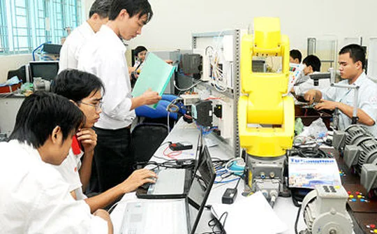 Cùng nỗ lực để thực hiện phát triển trường cao đẳng chất lượng cao