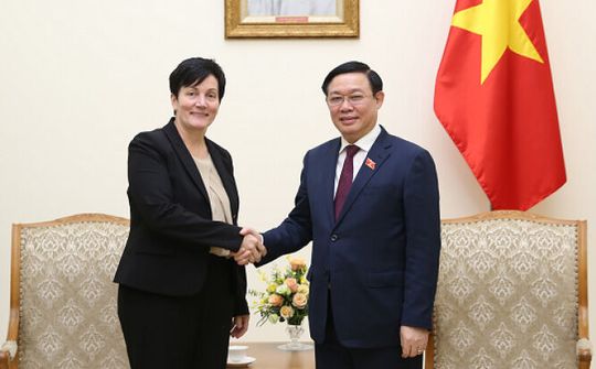 Phó Thủ tướng Vương Đình Huệ tiếp Giám đốc IFC