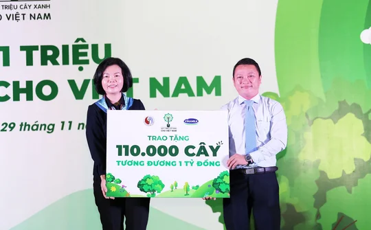 Vinamilk trồng 110.000 cây xanh - Góp phần chống biến đổi khí hậu tại Bình Định