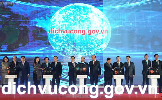 Thủ tướng lưu ý không để tâm lý lơi lỏng sau khi có Cổng Dịch vụ công Quốc gia