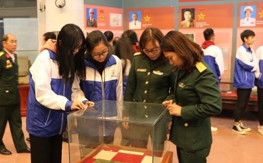 Bắc Ninh trưng bày chuyên đề “Chân dung Anh hùng Lực lượng vũ trang nhân dân tỉnh Bắc Ninh”