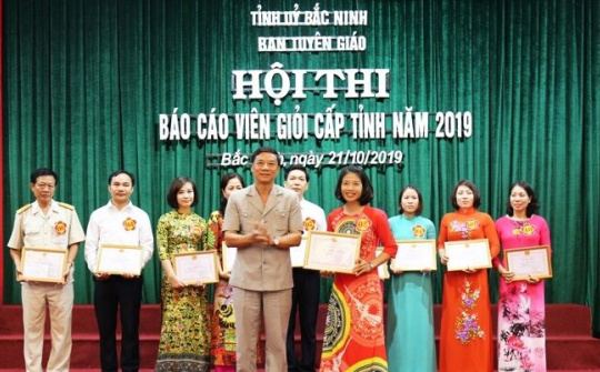 397 giáo viên thi đạt vòng kiểm tra năng lực tại hội thi giáo viên giỏi cấp tỉnh Bắc Ninh