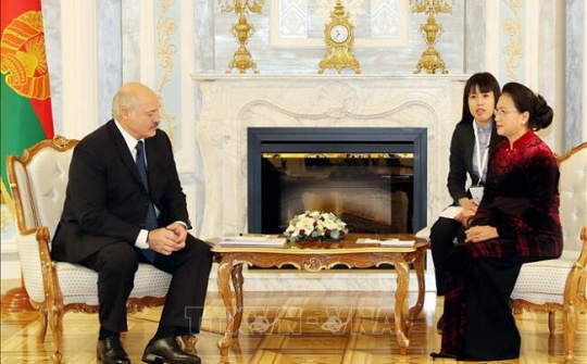 Chủ tịch Quốc hội hội kiến Tổng thống Cộng hòa Belarus
