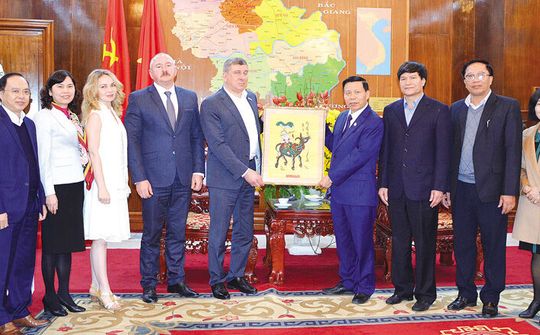 Đoàn công tác Cộng hòa Mordovia (Liên bang Nga) thăm và làm việc tại Bắc Ninh
