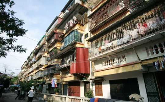 Cải tạo chung cư cũ tái tạo bất động sản mới vẫn đang là bài toán đầy nan giải ở nước ta