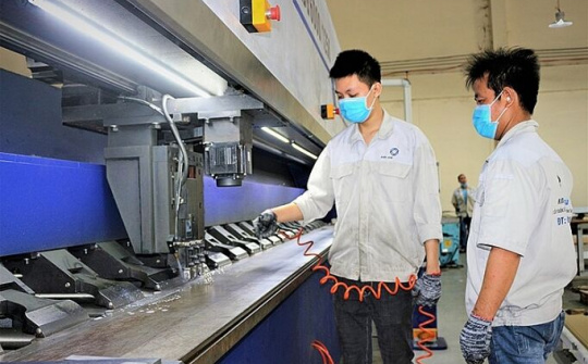 Nghịch lý thuế xuất nhập khẩu