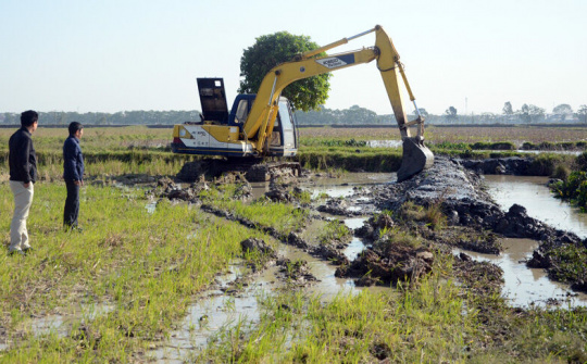 Bắc Ninh chỉ đạo làm thủy lợi cải tạo đất tại Thuận Thành