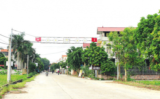 Cán bộ Bắc Ninh gần dân nhằm bám sát cơ sở