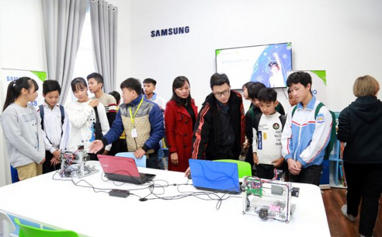 Bắc Ninh bước đầu 'gặt hái' hiệu quả từ mô hình phòng học thông minh