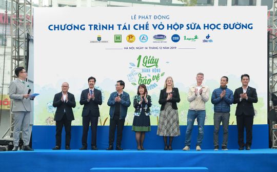 Hà Nội: Học sinh 800 trường hưởng ứng chương trình thu gom, tái chế vỏ hộp giấy