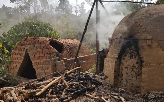 Xử lý lò đốt than củi gây ô nhiễm môi trường