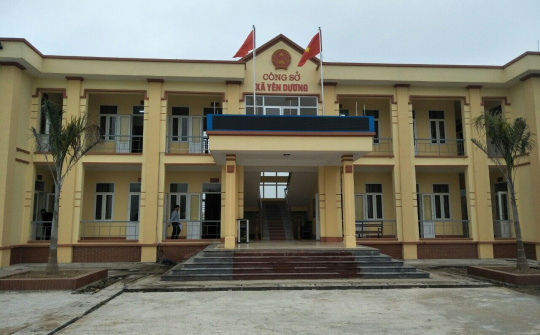 Hà Trung: Cần vào cuộc đồng bộ để tháo gỡ vi phạm hành lang đê sông Hoạt tại xã Yên Dương