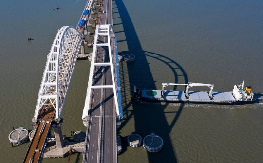 Nga khai trương đường sắt đến Bán đảo Crimea, EU mạnh mẽ lên tiếng