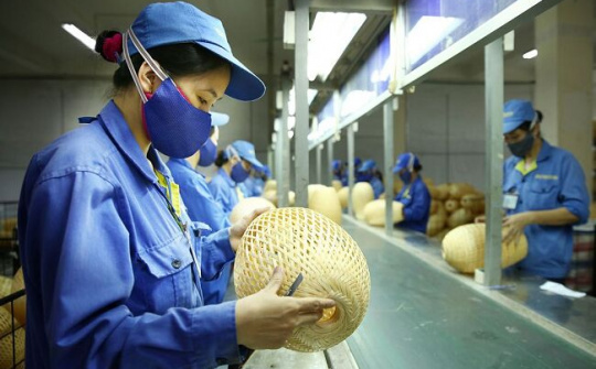 Để doanh nghiệp nhỏ và vừa sản xuất, kinh doanh dễ dàng tiếp cận nguồn vốn tín dụng