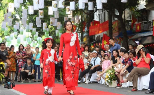 Cần lan tỏa giá trị văn hóa ra thế giới