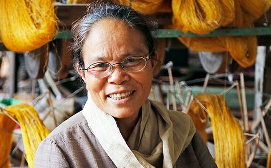 Khởi nghiệp bằng lụa tơ sen tại Phùng Xá