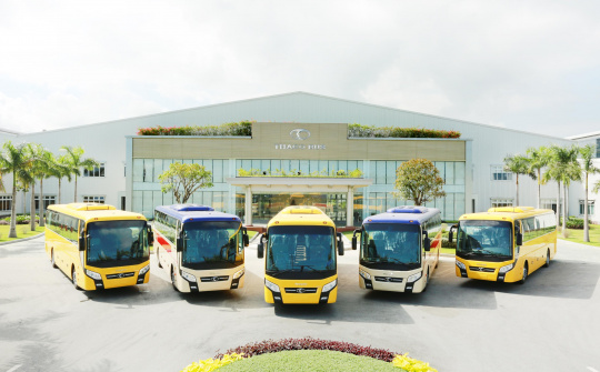 Quảng Nam: Xuất khẩu xe bus Thaco sang Philippines