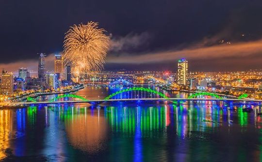 Tản mạn du lịch đêm Đà Nẵng