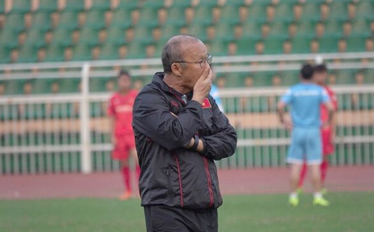 Sự thật cay đắng phía sau những kỳ vọng ở bóng đá Việt Nam