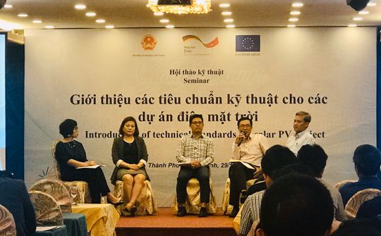 Hệ thống điện mặt trời và những "cú hích" cần có