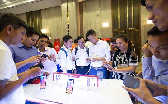 Cánh cửa nào cho thương hiệu Việt ở thị trường Smartphone
