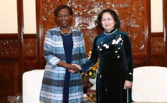 Phó Chủ tịch nước Đặng Thị Ngọc Thịnh tiếp Tổng Thư ký Pháp ngữ