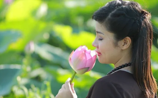 Khỏe và đẹp với phương pháp "Hỏa liệu dưỡng sinh" tại Vô Ưu Beauty Spa