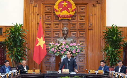 Thủ tướng chủ trì họp về thúc đẩy hợp tác với Lào