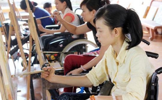 Đào tạo nghề cho hơn 15.000 người khuyết tật