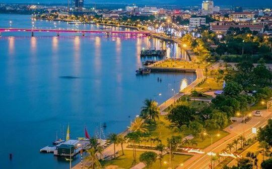 Bức tranh toàn cảnh về kinh tế - xã hội trong 11 tháng vừa qua