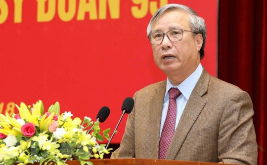 Thường trực Ban Bí thư chúc Tết cán bộ, nhân viên Văn phòng Trung ương Đảng