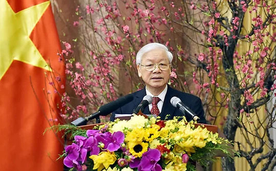 Tổng Bí thư, Chủ tịch nước chúc Tết lãnh đạo, đồng bào và chiến sĩ